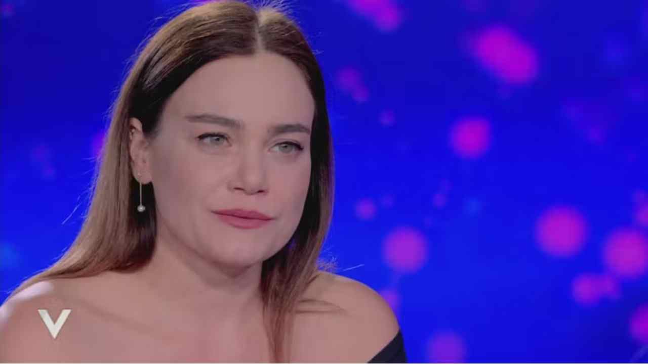 Romina Carrisi come la mamma - Bigcitylife.it (Fonte foto Mediaset Play)